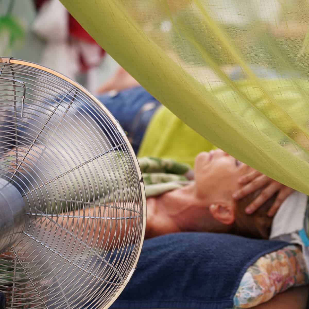 How can I manage hot flushes? Unfabled