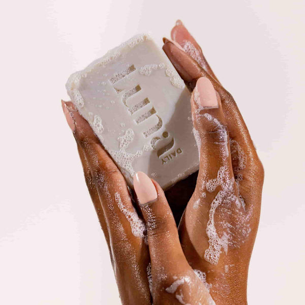 Luna Daily | The Everywhere (No)Soap Bar
